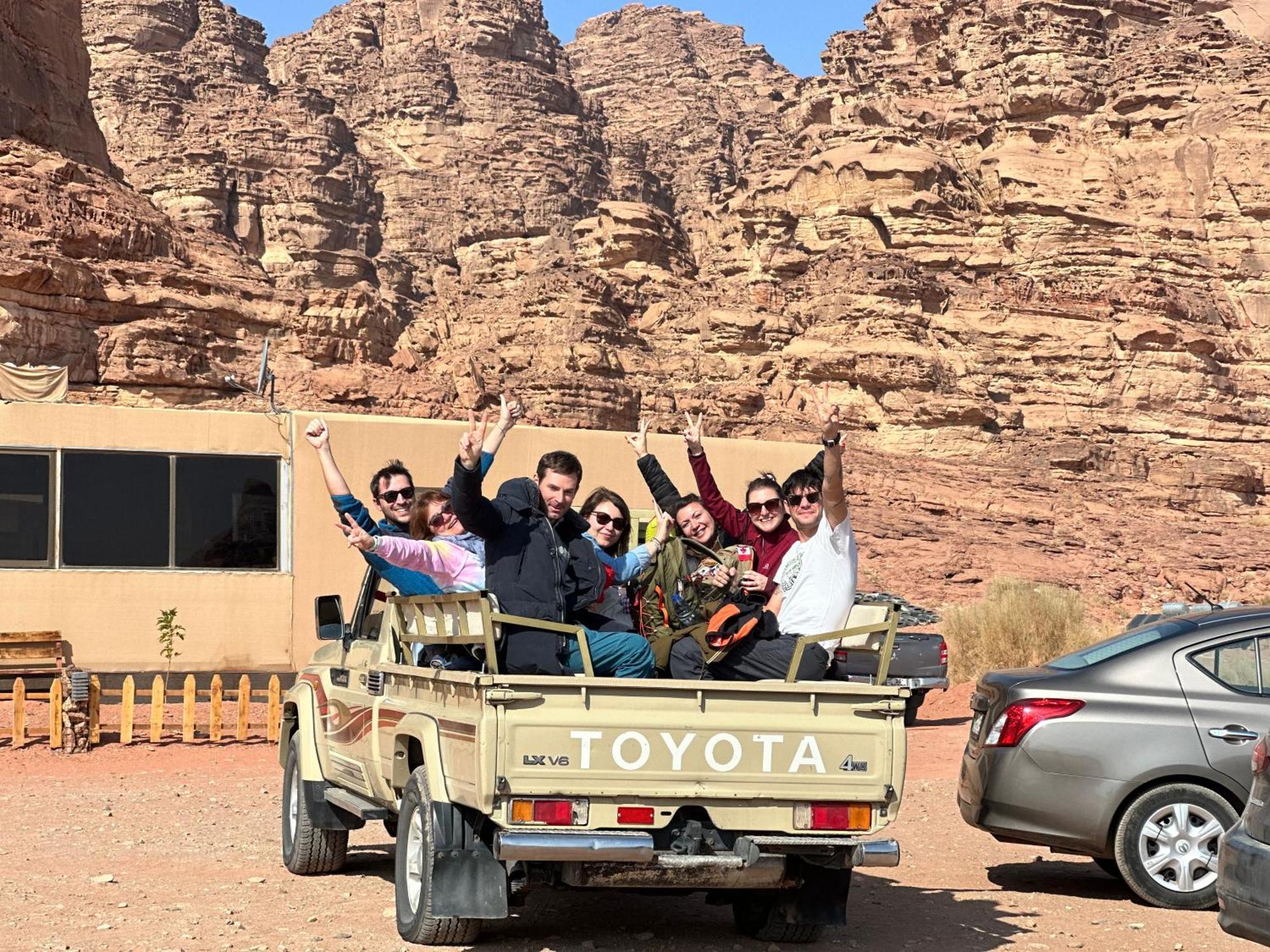 Wadi Rum Sunset Camp Dış mekan fotoğraf